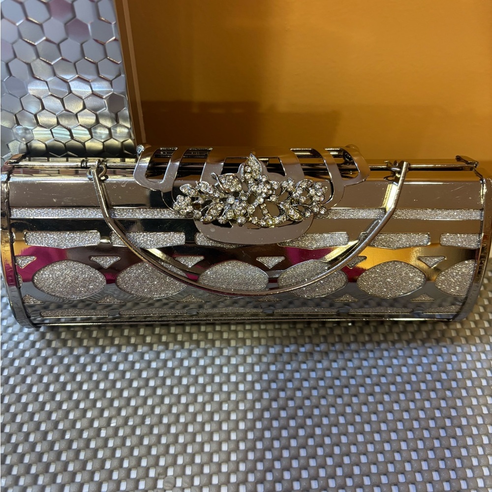 Elegant Silver Clutch with Rhinestone Detail